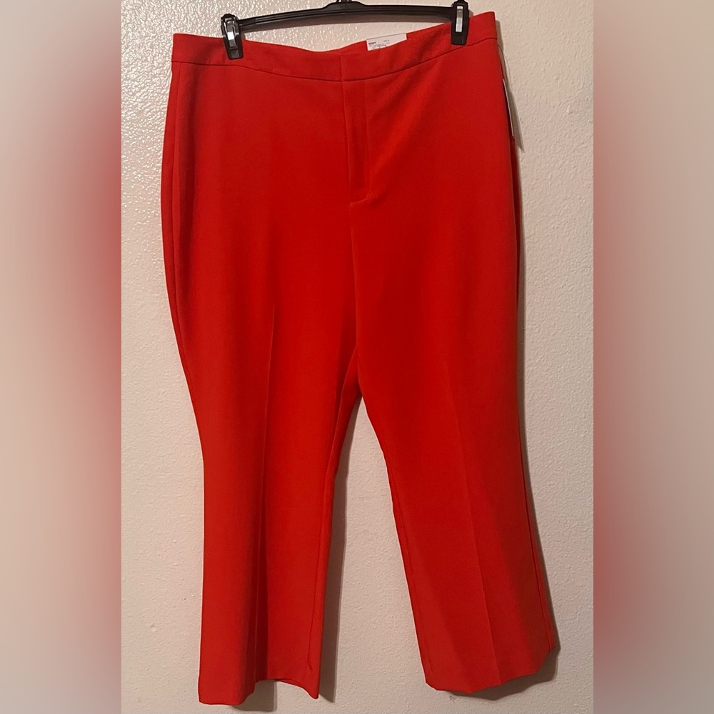 NWT Nine West Kick Flare Pant - size 18 Tangerine